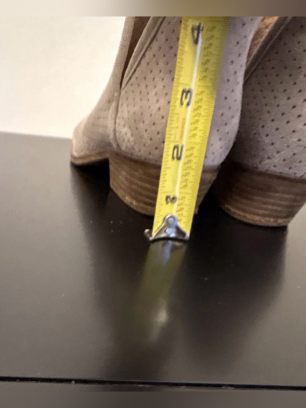Lucky Brand Perforated Suede V-Cut Ankle Booties Gray Taupe Size 7.5 - Picture 6 of 6